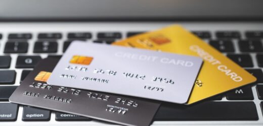 Crece 75% uso de tarjetas de crédito en 2021