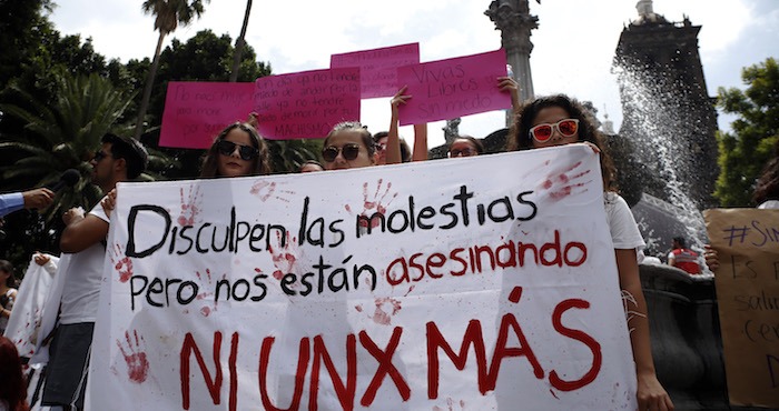 agenciabrunch_2020_feminicidio_AMLO_CDMX