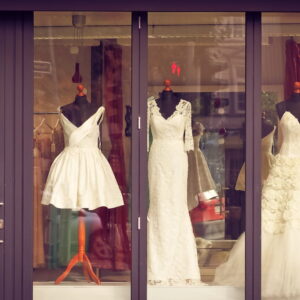 music-woman-window-glass-building-city-1273028-pxhere.com