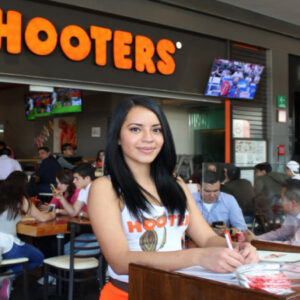 hooters 1