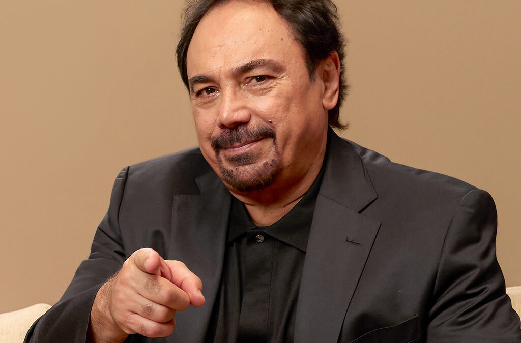 Agencia_Brunch_11_Hugo_Sanchez_FIFA_Experience_Portrait_Airbnb_Credit_Harlock_Chavez
