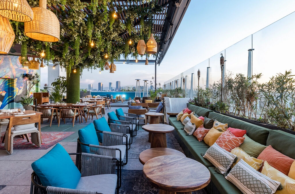 Agencia_Brunch_Dia_Del_Padre_MEXZAS_Cabuya_Rooftop_Blue_Sky_webp