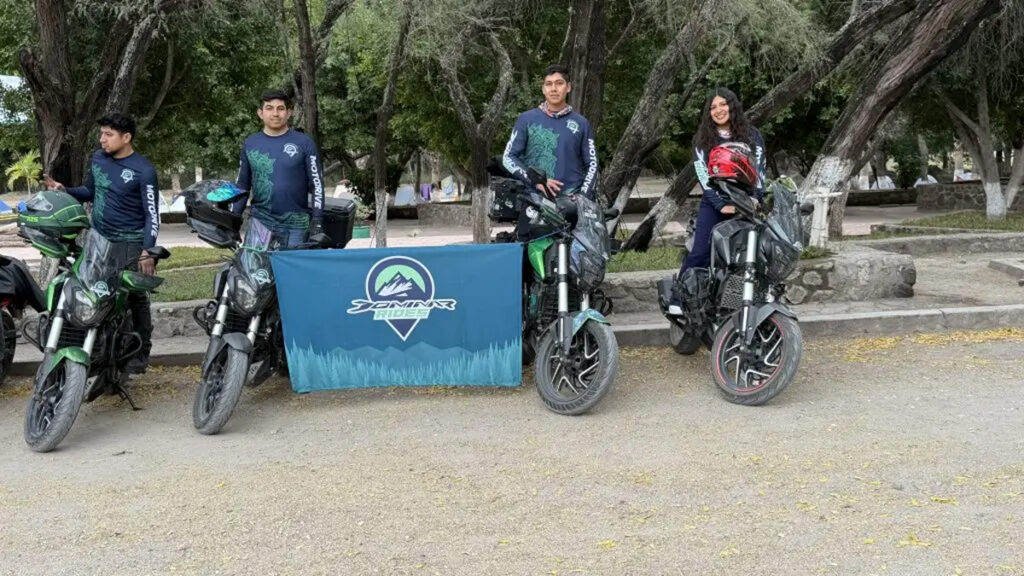 Agencia_Brunch_Bajaj_Dominar_Rides